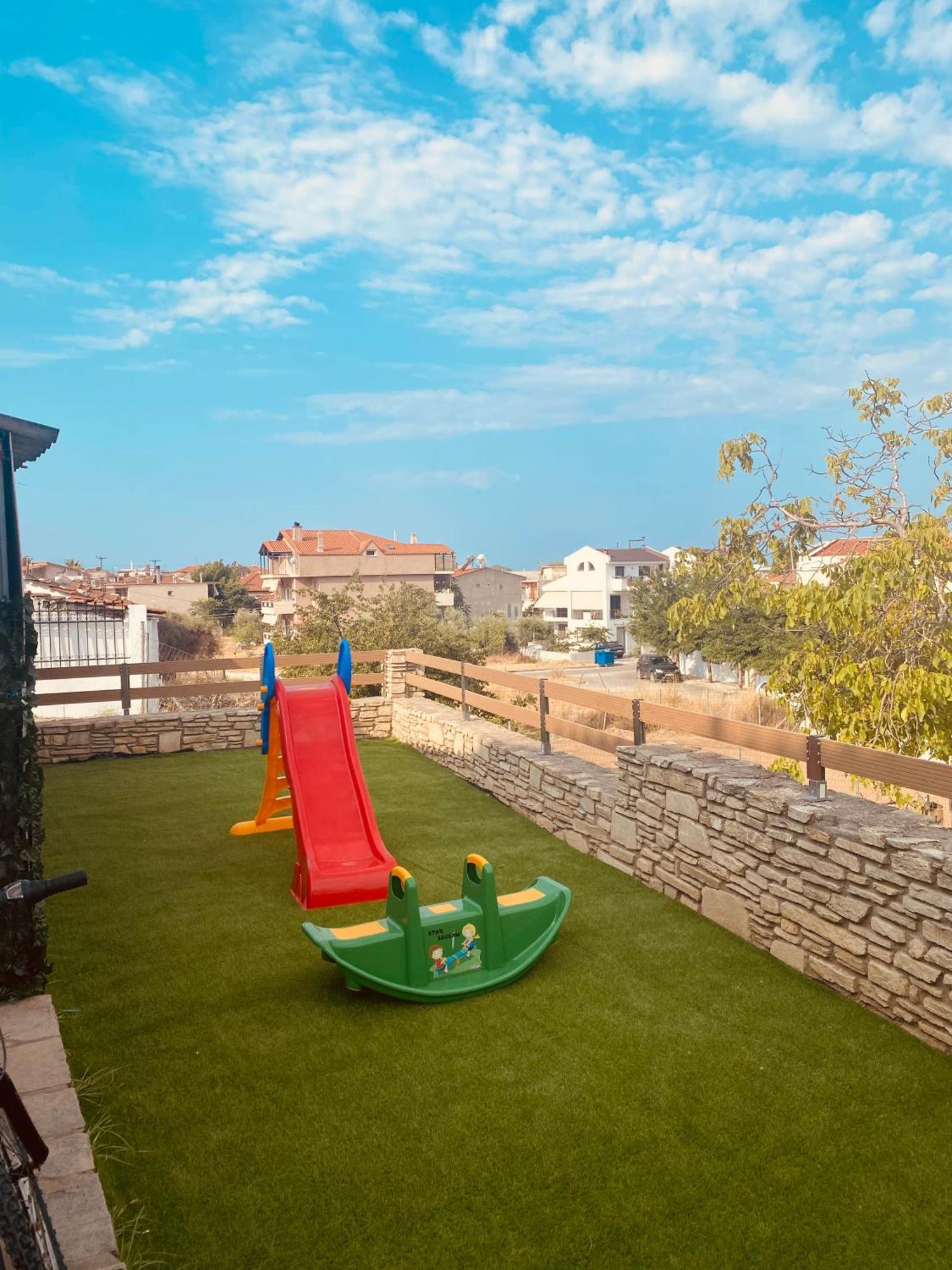 לימנריה Comfort Apartments מראה חיצוני תמונה